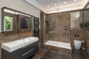 Photo 12- click for photo gallery